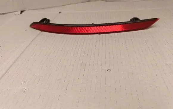 Volvo XC90 Rear tail light reflector 31468556