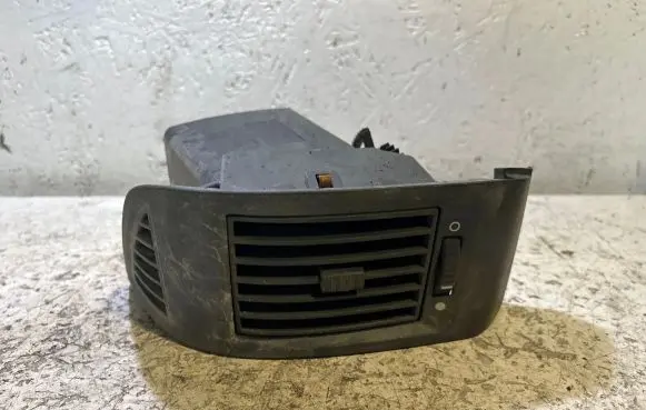 Fiat Ducato Dashboard side air vent grill/cover trim LS385817 C391 ST44761