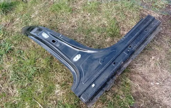 Hyundai Tucson IV NX4 Front sill (body part) 