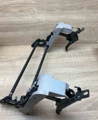 Mercedes-Benz E W211 Seat adjustment assembly A2119200324USED 8301426Y