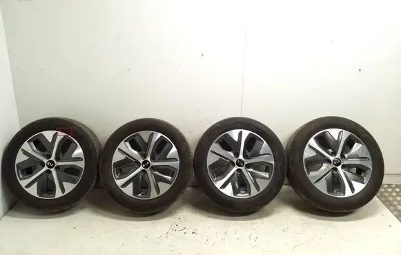 KIA Niro R17 alloy rim 