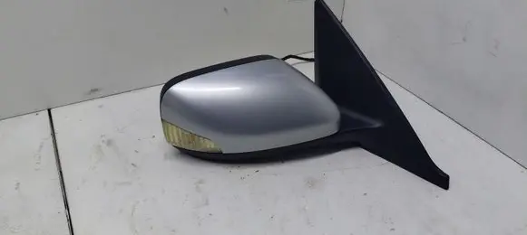 Volvo V50 Front door electric wing mirror