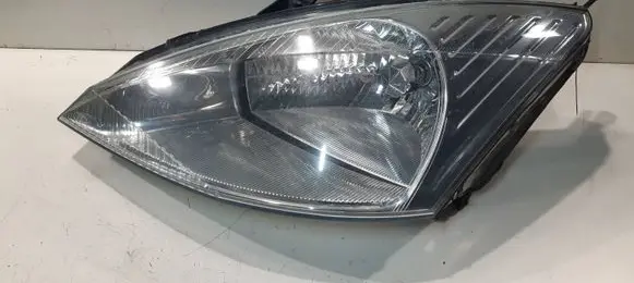 Ford Focus Headlight/headlamp 0374D
