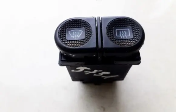 Ford Galaxy Windscreen/window heater switch 7M0959621
