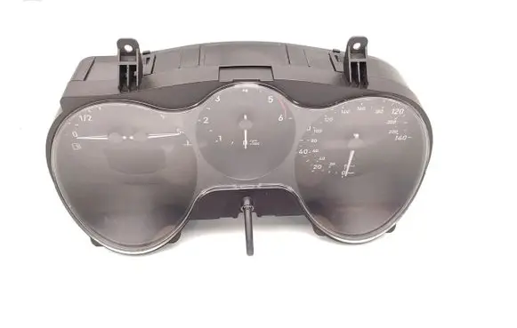 Speedometer (instrument cluster)