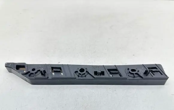 Alfa Romeo Giulietta Front bumper mounting bracket 50513509
