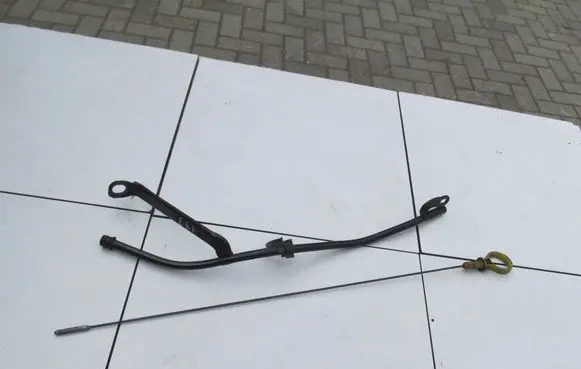 Ford C-MAX I Oil level dip stick 4M5G6750EA