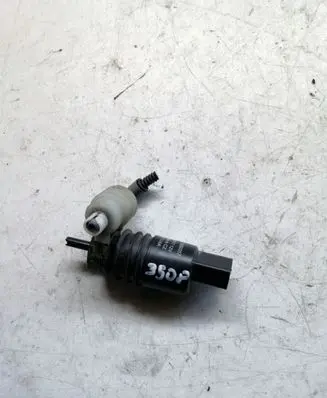 Opel Insignia A Windscreen/windshield washer pump 3240117