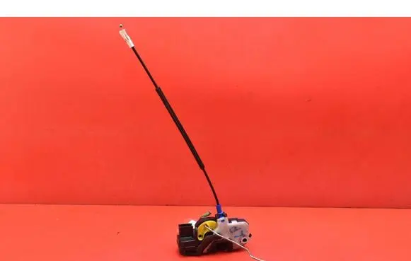 Opel Astra J Front door lock