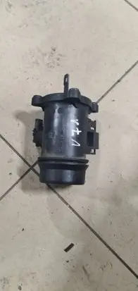 BMW 5 F10 F11 Mass air flow meter 8506359