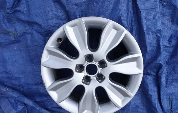 Audi A1 R16 alloy rim 