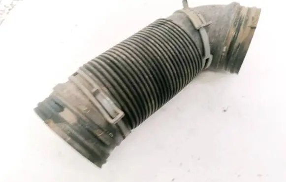 Volkswagen Golf Plus Air intake hose/pipe 1K0129684B VCD446148DE