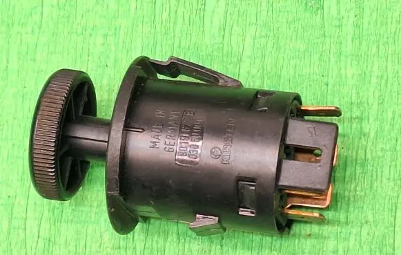 Opel Kadett E Light switch 90191677 ANVW839 10009080