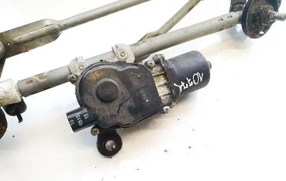 Nissan Leaf I (ZE0) Wiper motor 5603 c004
