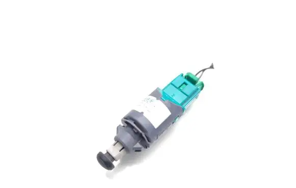 Opel Vivaro Clutch pedal sensor 