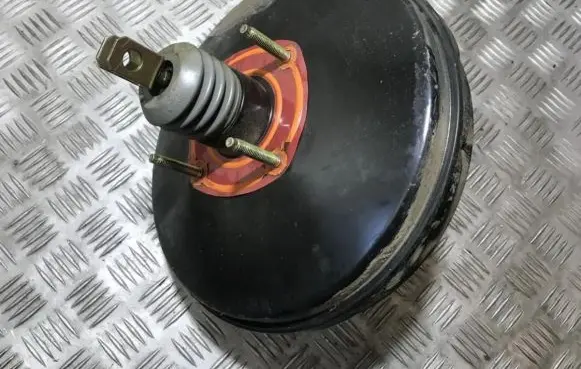 Ford Focus Brake booster 98ab2b195cj 98ab-2b195-cj