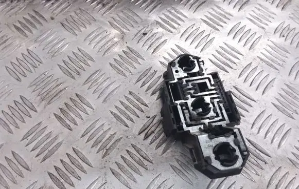 Tail light part