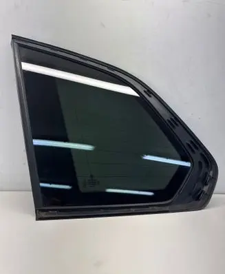 BMW X5 G05 Rear side window 7444081