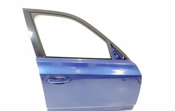 BMW X3 E83 Front door 3451016