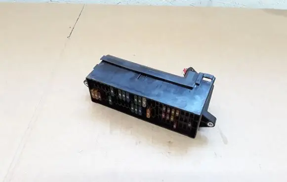 Volkswagen Sharan Fuse module NOCODE