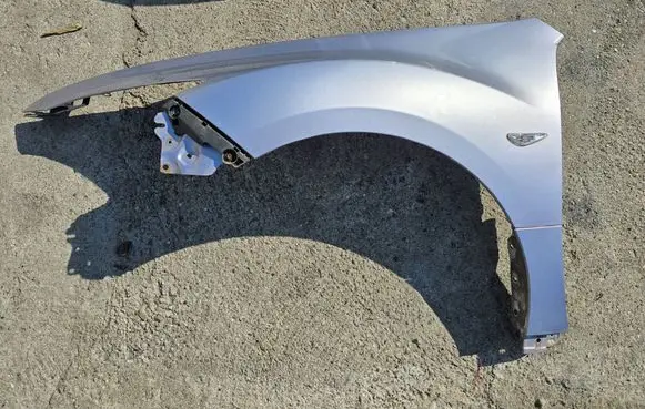 Mazda 6 Fender GS1D52210C