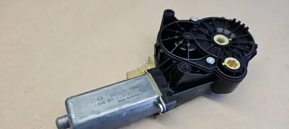 Mercedes-Benz SL R230 Seat adjustment motor 0390201930 A2158200142 2158200142
