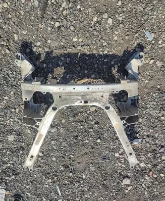 BMW 7 E65 E66 Front subframe 31116782457 31106769459 31116769378