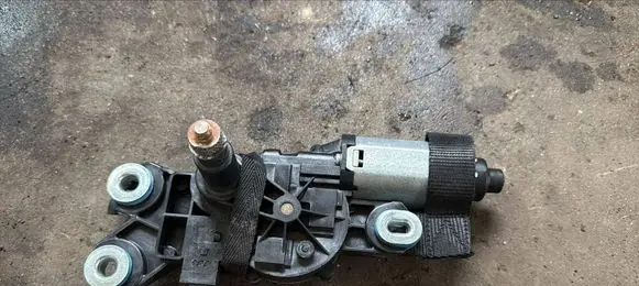 Volvo V70 Rear window wiper motor 30663891 53029212