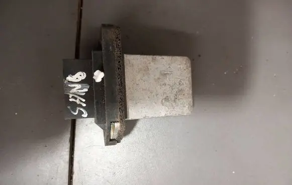 SsangYong Rodius Heater blower motor/fan resistor 6814021030