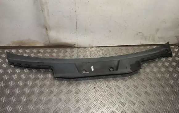 Porsche Cayenne (92A) Wiper trim 7P5819401B