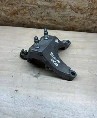 Dacia Sandero Gearbox mounting bracket 112531966R
