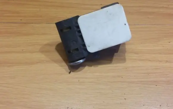 BMW 1 E81 E87 Airbag deployment crash/impact sensor 0285003900 6911003