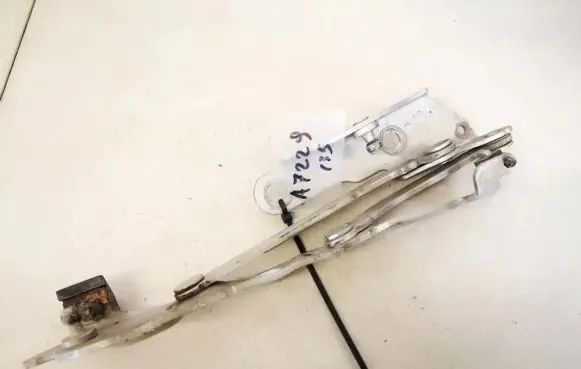 Volvo S60 Tailgate/trunk/boot hinge 9159704