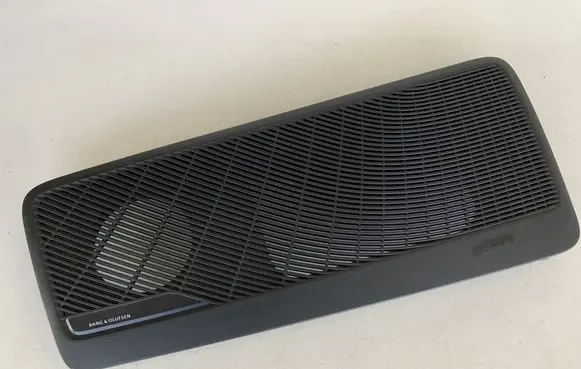 Audi A4 S4 B9 Parcel shelf speaker trim grill 8W5035405C 8W5035405