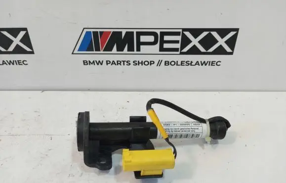BMW X5 G05 Bonnet Pedestrian Airbag Actuator 7418200