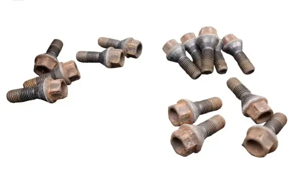 BMW 5 E60 E61 Nuts/bolts 