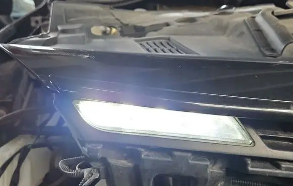 Renault Clio IV LED Daytime headlight 89208541 IMPRK1611794
