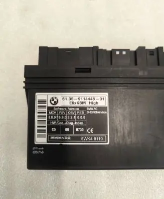 BMW 5 E60 E61 Comfort/convenience module 9114448 690324000 5WK49110