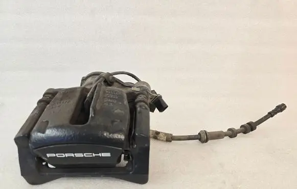 Porsche Macan (95B) Rear brake caliper 95B615405