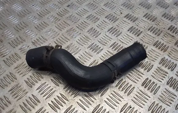 Toyota Avensis T270 Engine coolant pipe/hose