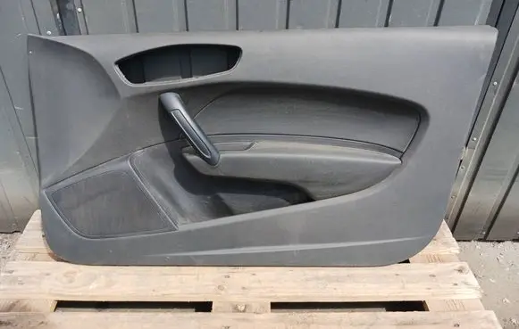 Audi A1 Front door card panel trim 8X3867118