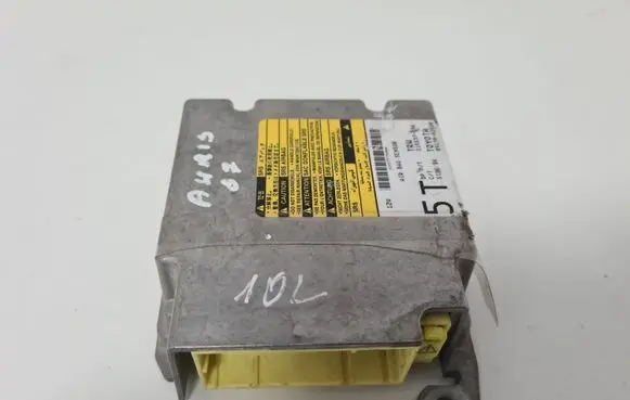 Toyota Auris 150 Airbag control unit/module 215537106 8917002560