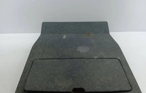 Trunk/boot floor carpet liner