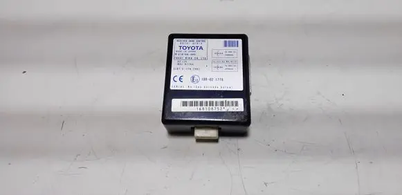 Toyota Corolla Verso AR10 Door control unit/module 897410F010 61B168000