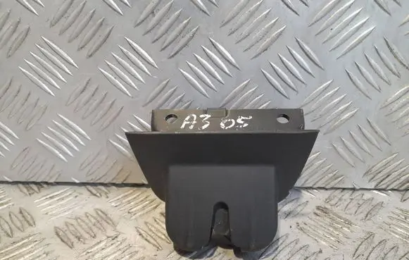 Audi A3 S3 8P Tailgate lock latch 8P3827520A