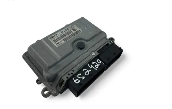 Volvo S40 Engine control unit/module ECU 30650454 0261209038