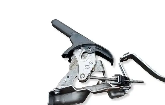 Toyota Yaris Hand brake release handle 462350D010