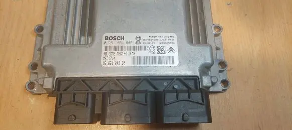 Peugeot 308 Engine control unit/module ECU 0261S04689 9666104380 9664834180