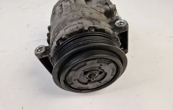 Mercedes-Benz Vito Viano W639 Air conditioning (A/C) compressor (pump)
