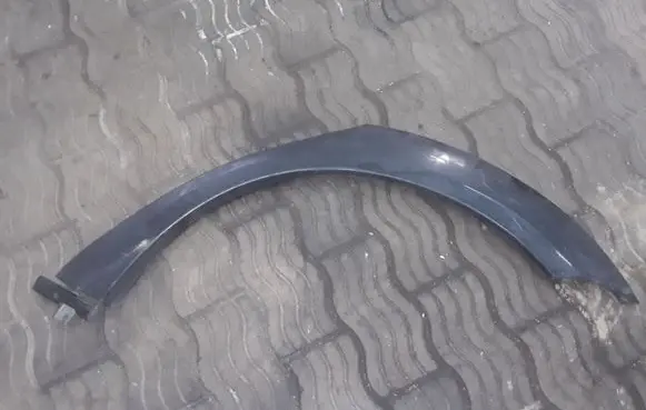Subaru Outback Fender trim (molding) NOCODE
